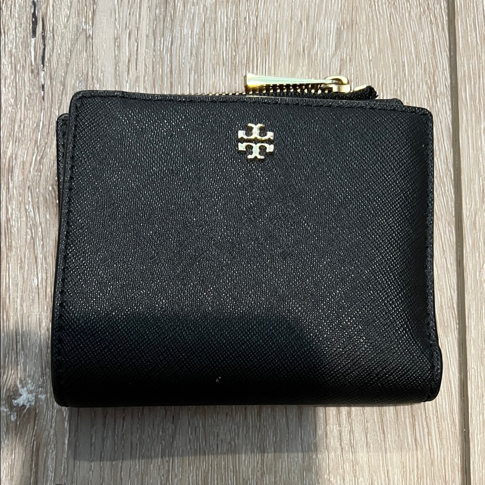 Tory Burch Black Leather Zip Card Wallet with Gold Logo